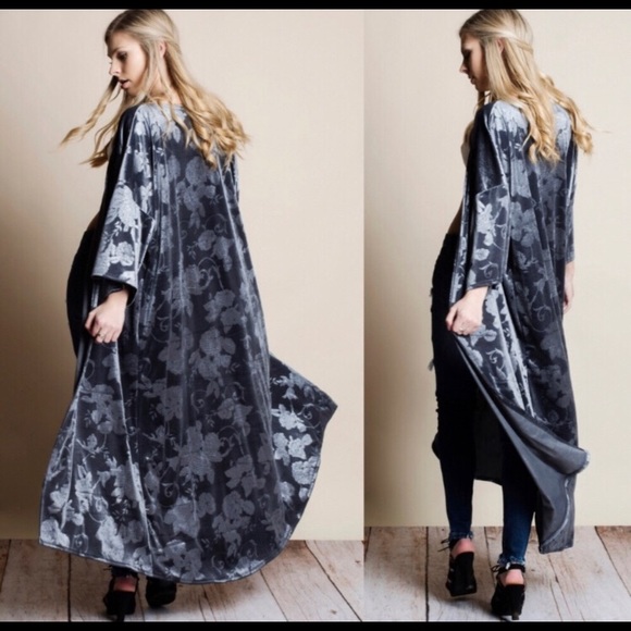Aluna Levi Jackets & Blazers - Velvet Kimono Duster Aluna Levi Jackets & Blazers - Velvet Kimono Duster